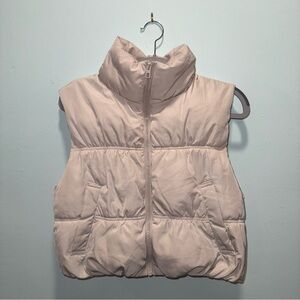 H&M DIVIDED Trendy Soft Beige Cropped Puffer Vest Size Small